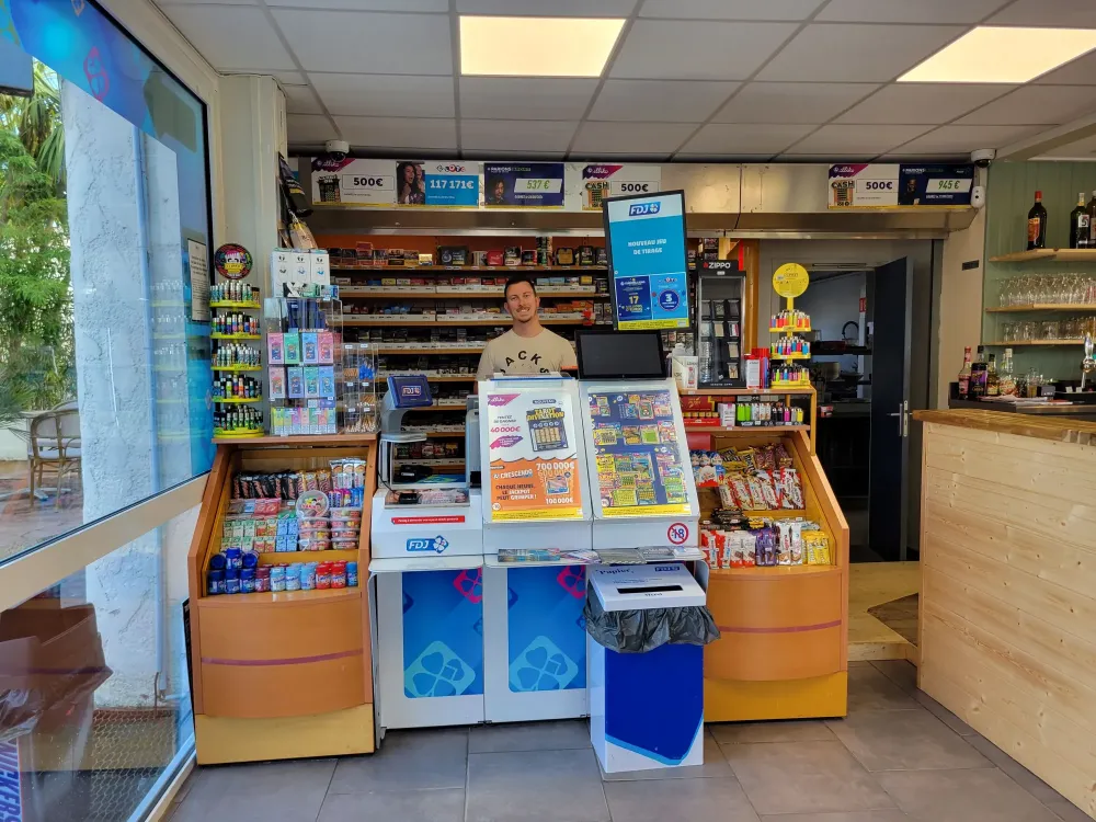 Française des jeux à Les Mathes